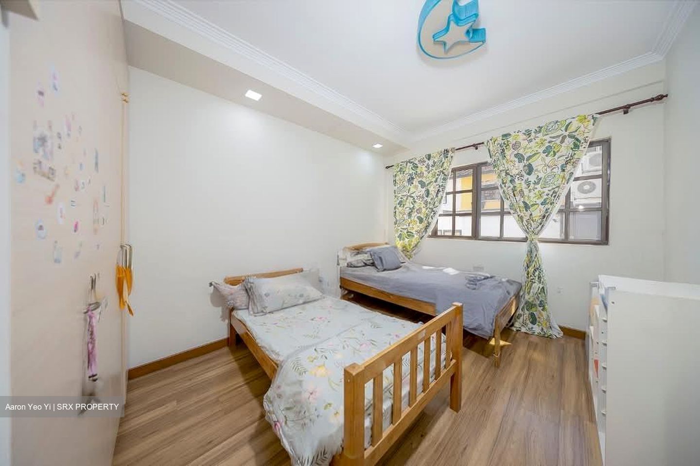 Highland Road (D19), Terrace #543062621